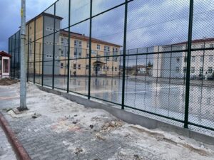 Top sahası, Yapımı, Yenileme