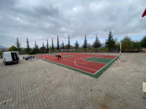 Top sahası, Yapımı, Yenileme