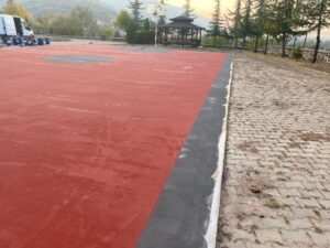 Top sahası, Yapımı, Yenileme